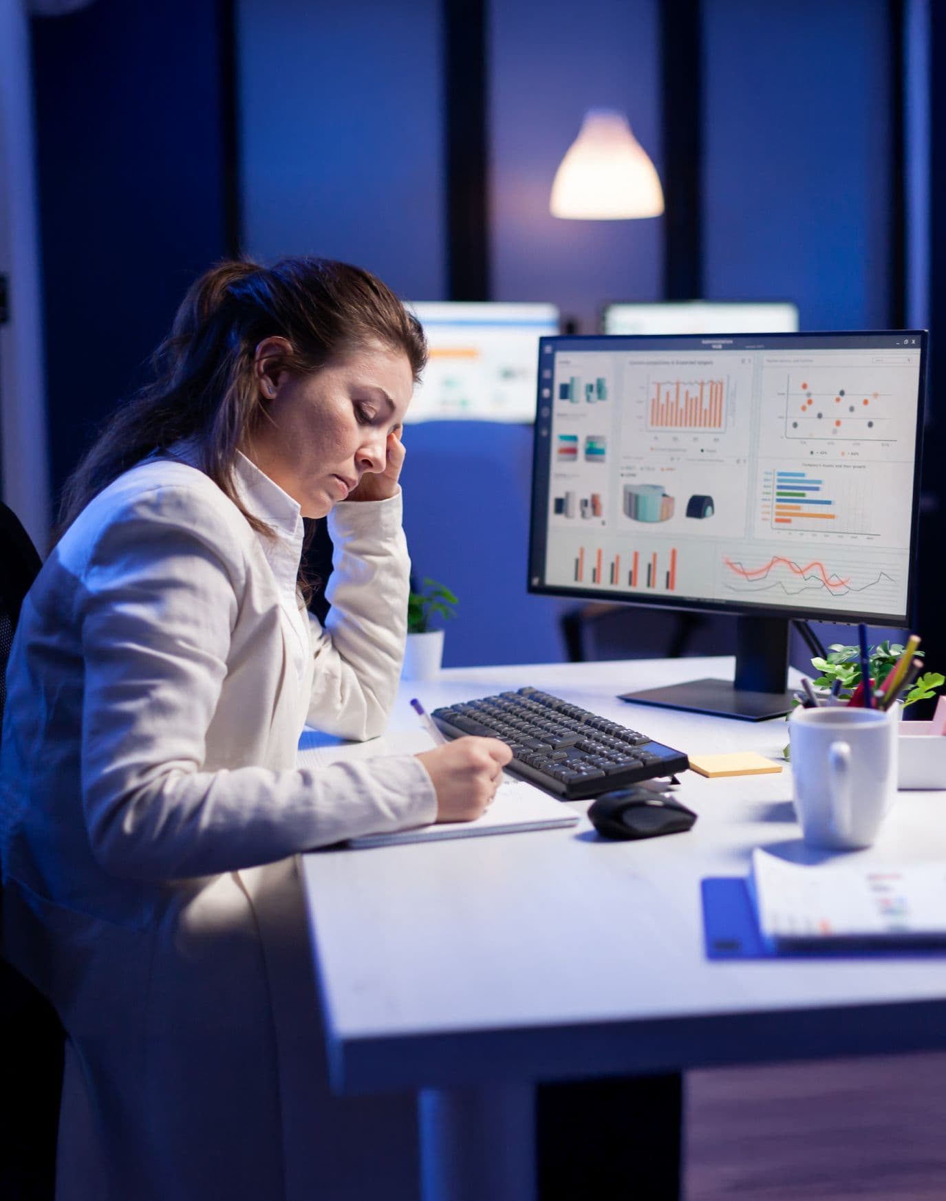 نظام متابعة شكاوى العملاء وآرائهم