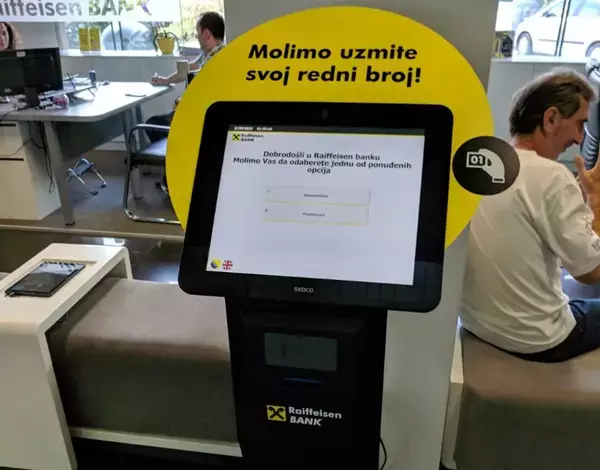 SEDCO's queue system at Raiffeisen bank