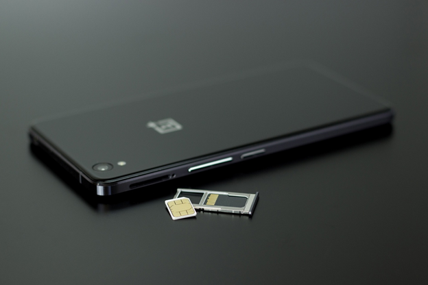 Smart phone and sim dispensing kiosks - SEDCO Smart phone and sim dispensing kiosks - SEDCO